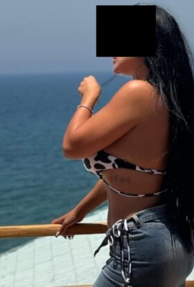Στέλλα Ελληνίδα call girl