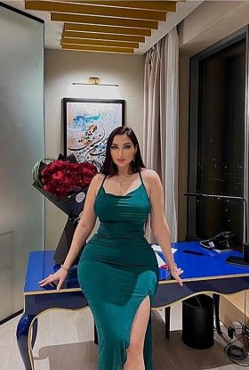 Call Girls In Paschim Vihar West Metro ☎ 9971941338 }}Russian Escort Service 24/7hrs In Delhi Ncr