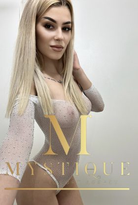 Ava